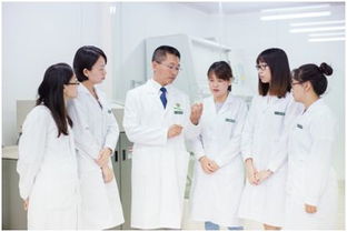 为光明而来 何氏眼科6.26华美新天地盛大开业